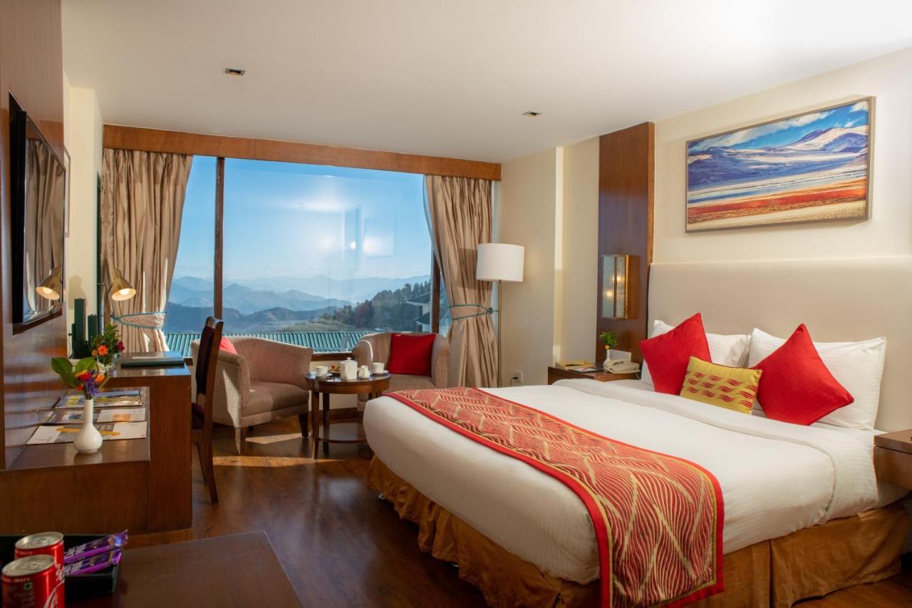 Royal Tulip Luxury Hotel, Kufri, Shimla Exterior foto