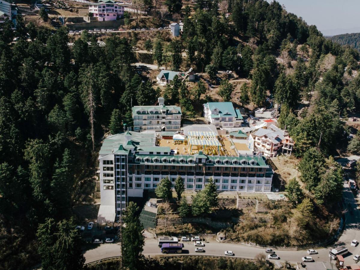 Royal Tulip Luxury Hotel, Kufri, Shimla Exterior foto